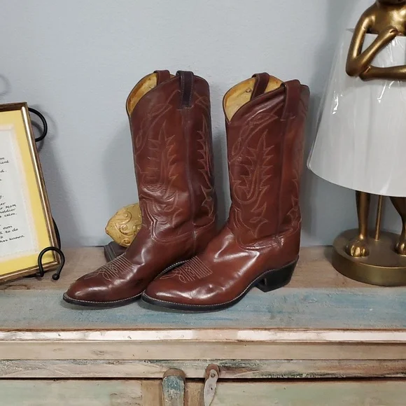 Tony Lama leather pull on vintage boots dark brown sz 9.5 EE leather sole - Picture 1 of 9